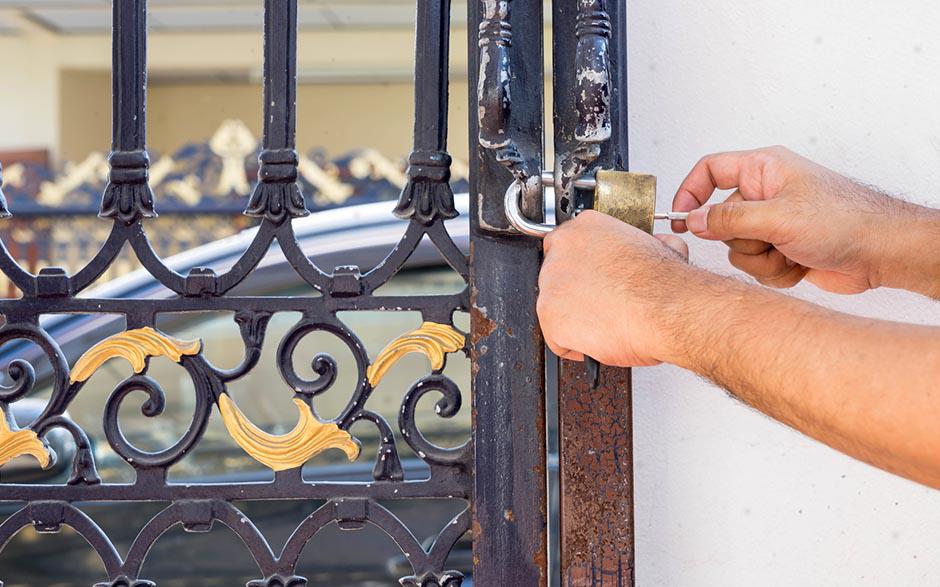 travaux à nos artisans serrurier prix Saint-Denis